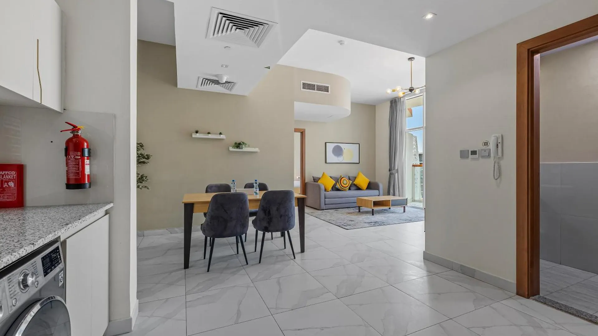 Unlock Waters Edge Apartment Dubai 0*,  United Arab Emirates