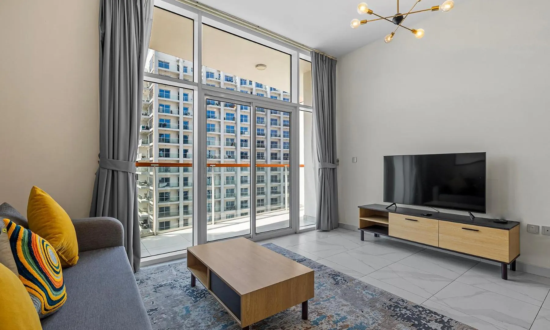 Unlock Waters Edge Apartment Dubai
