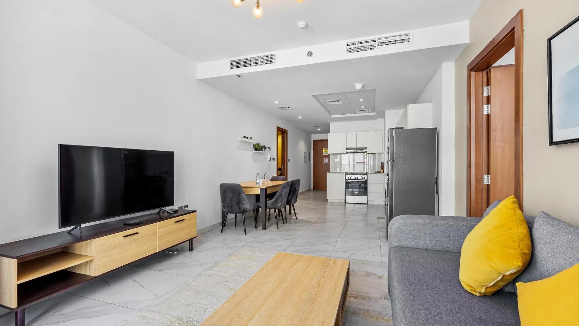 Unlock Waters Edge Apartment Dubai